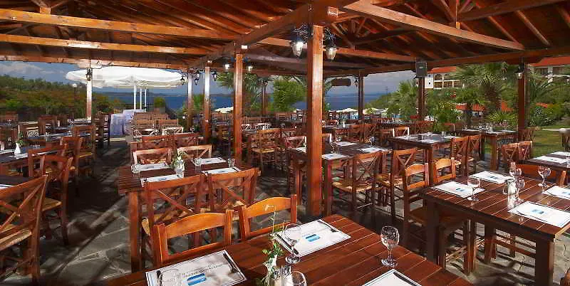 ****  Akrathos Beach Hotel Ouranoupoli Greece