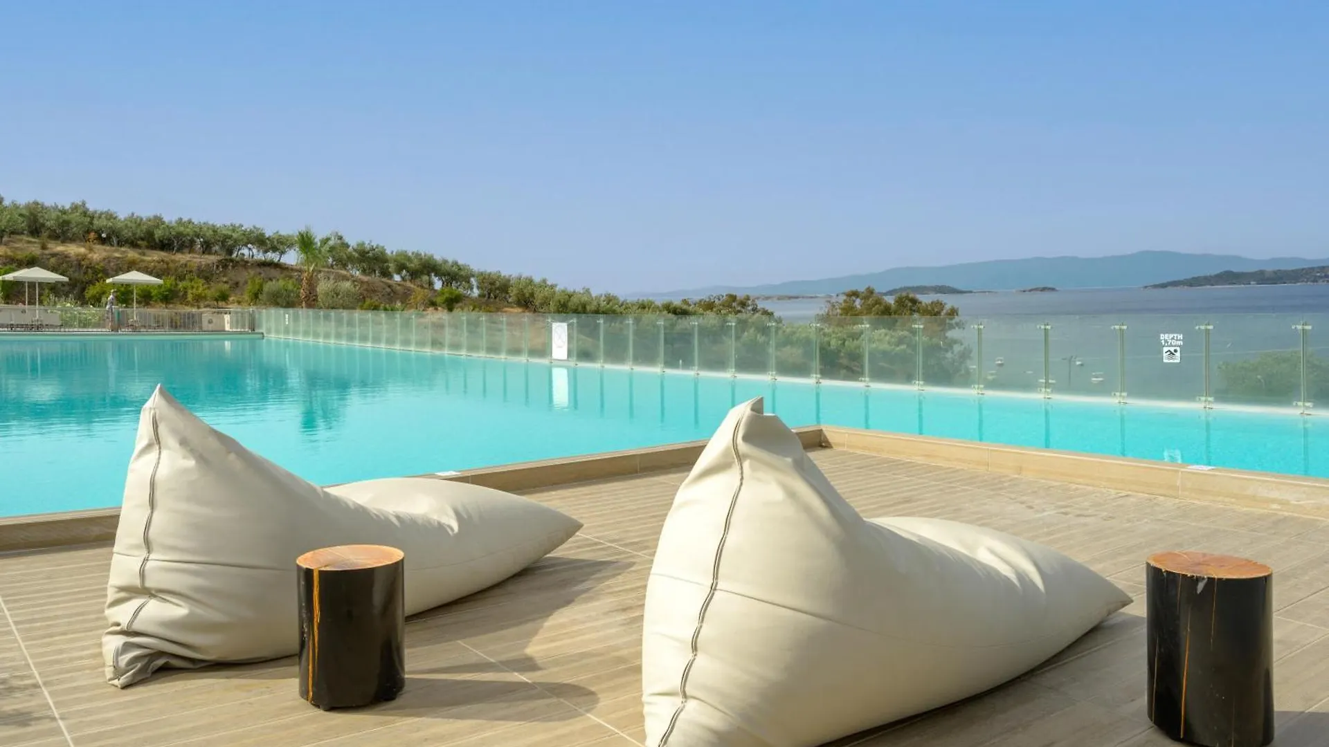 Akrathos Beach Hotel Ouranoupoli Greece
