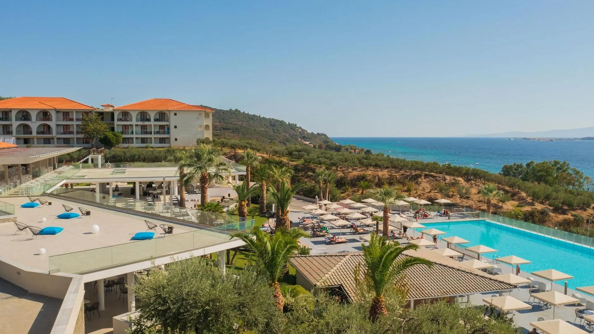 Akrathos Beach Hotel Ouranoupoli 4*,  Greece